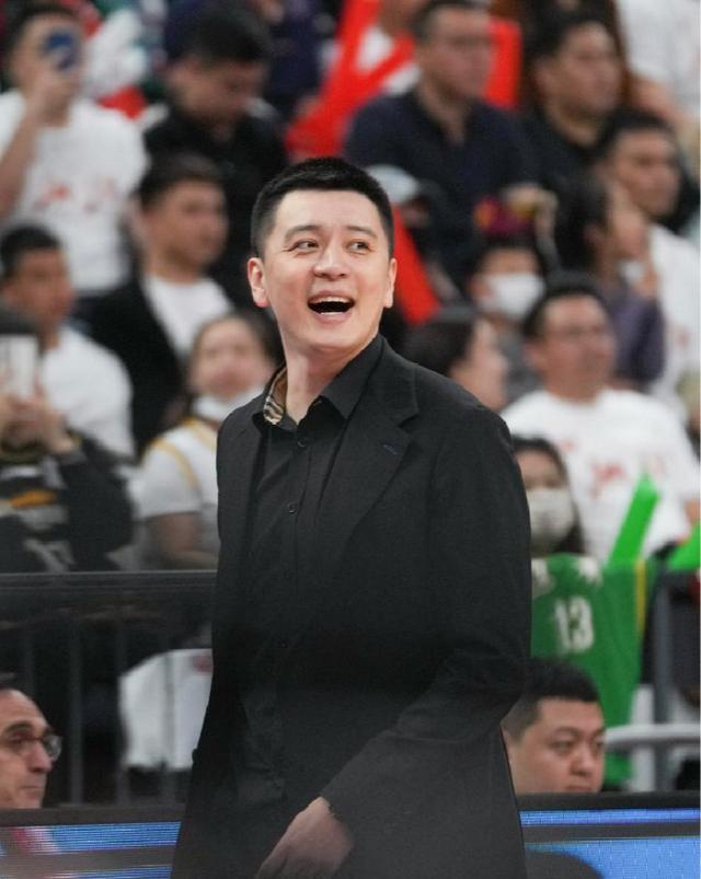 真人娱乐-杨鸣辞职 川辽之战两名“救火队长”将展开交锋